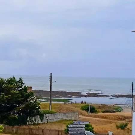Apartment Les Pieds Dans L'eau Saint-Hilaire-de-Riez